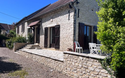 Maison  6 pièce(s) 155 m2