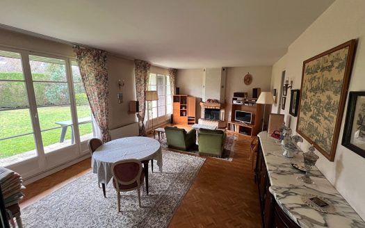 Maison Domaine du Vallon à Saint Nom La Bretèche