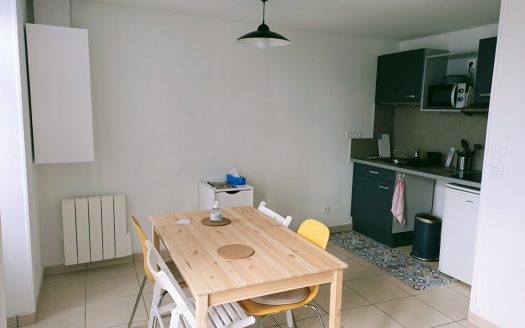 St Nom la Bretèche – Appartement F2