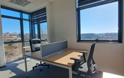 Bureaux Noisy Le Roi de 37m²
