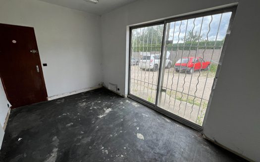 Locaux Commerciaux et Entrepôts à louer