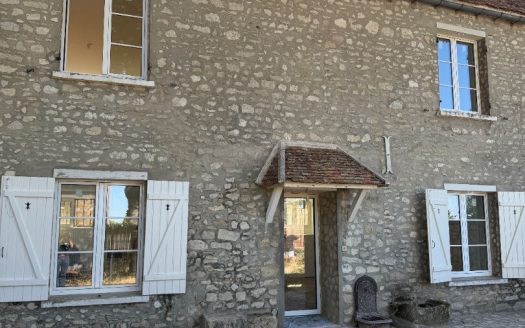 Maison de charme – entièrement rénovée