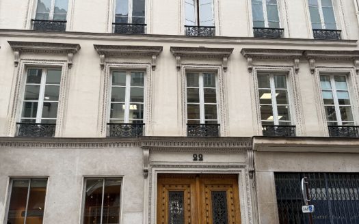 Refait à neuf. 6eme sans asc. Calme. 36m² au sol. 24m² carrez